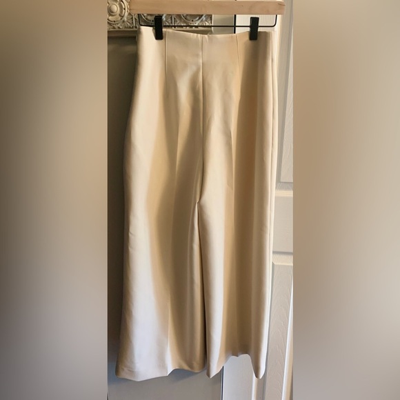 Zara Cream Wide Leg Cropped Pants NWT Size Medium - Picture 5 of 9